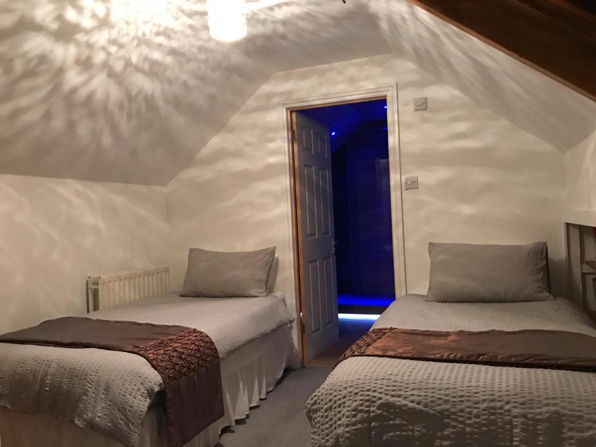 Vollie House With Hot Tub, Sauna & Log Burner Penpont Extérieur photo